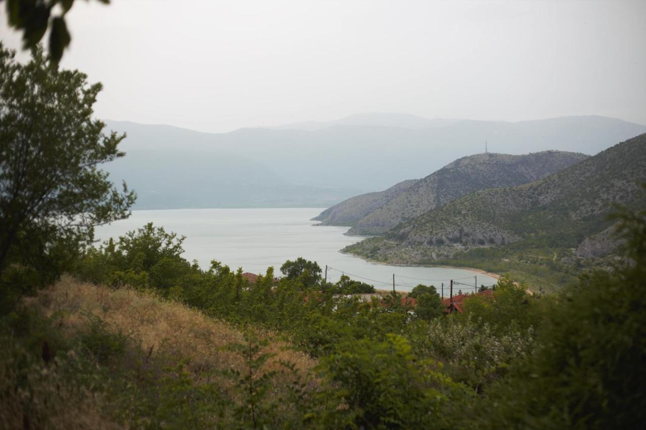Countryside Cottage With Garden & Lake View Peraia  Екстериор снимка